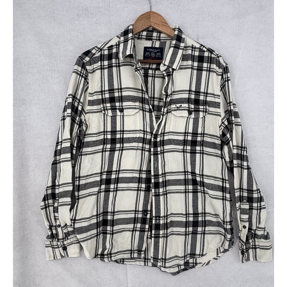 American Eagle Men's L Flannel L/SL Athletic Fit Cream/Black Button Down Shirt